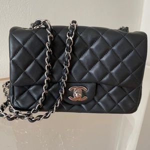 Small leather Chanel bag